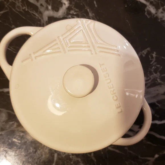 Le Creuset Eiffel Tower Petite Cocotte With Lid, 8 Oz., Indigo - Picture 3 of 4